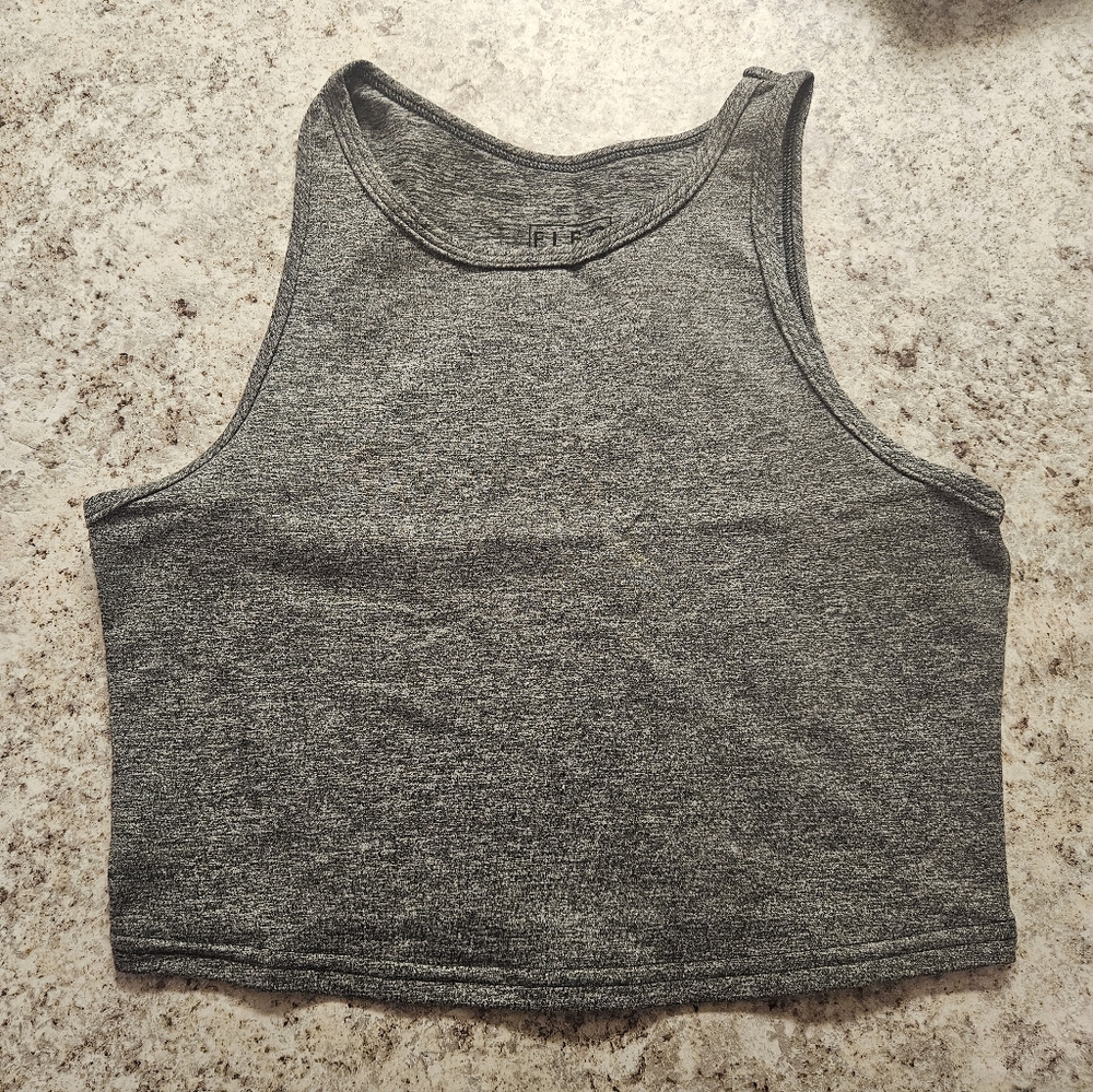 Tempo Crop Top
